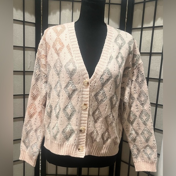 Hayden Girls WOMENS OMBRÉ DIAMOND CROPPED BUTTON CARDIGAN PINK SIZE XL. - Picture 5 of 10
